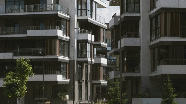 Investir dans l&rsquo;immobilier neuf à Metz : rentabilité et dispositifs en vigueur